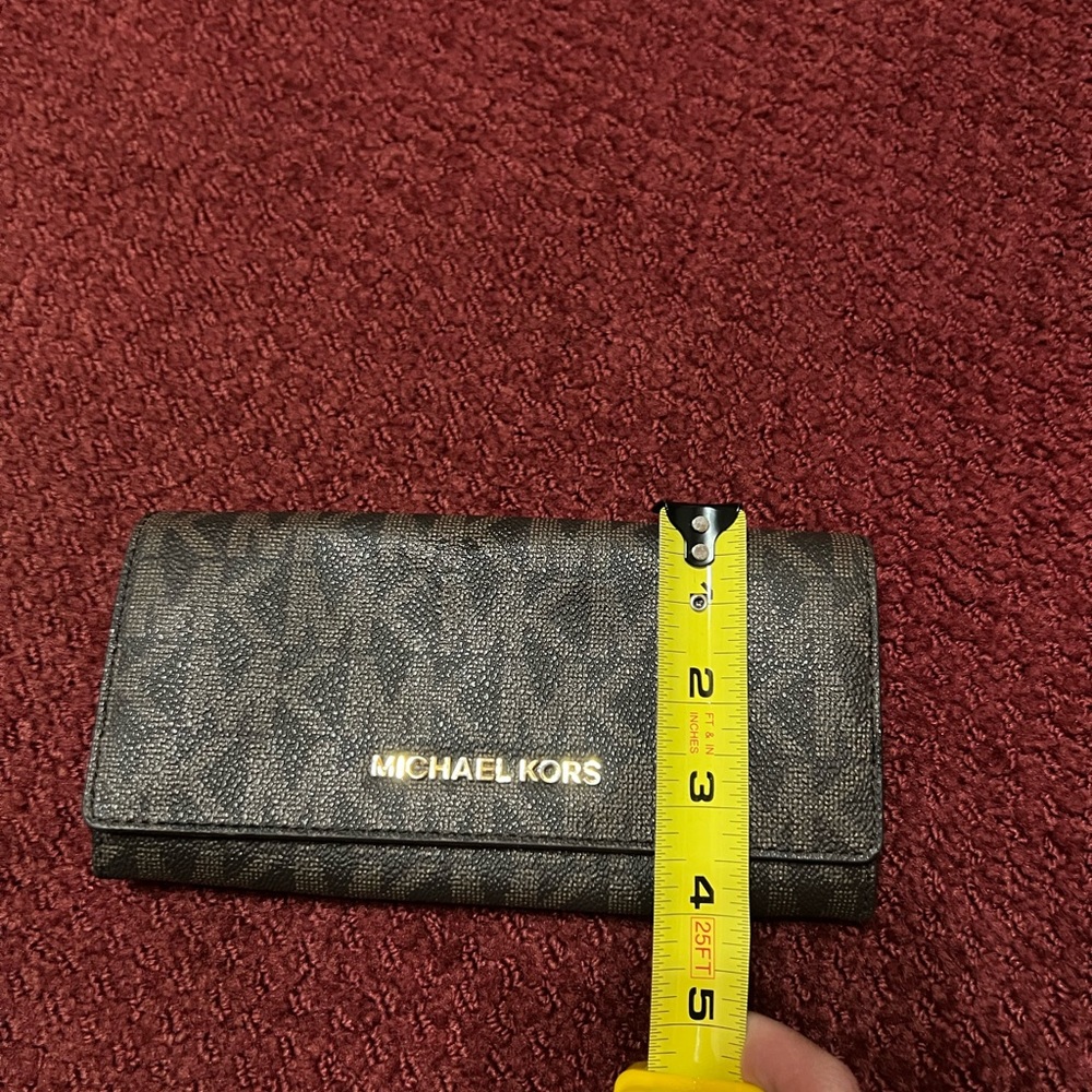 Michael Kors wallet